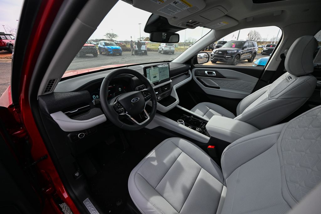 New 2026 Ford Explorer - photo 18