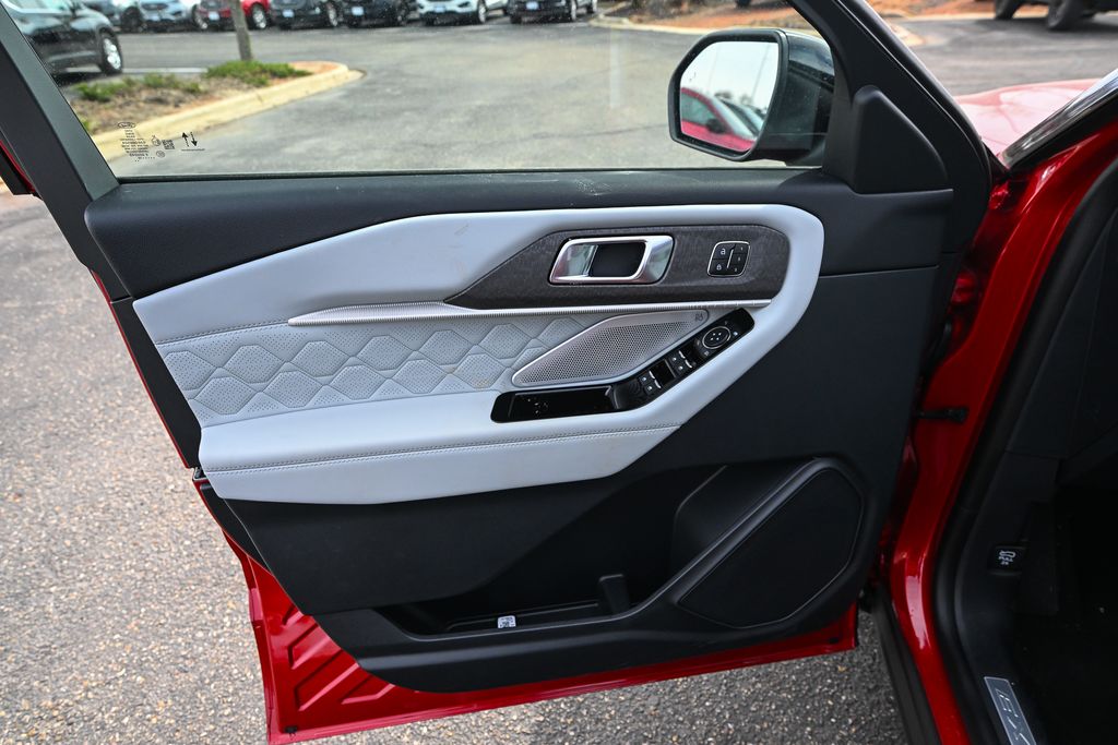 New 2026 Ford Explorer - photo 20