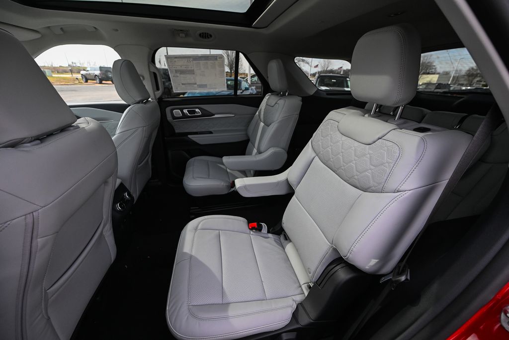 New 2026 Ford Explorer - photo 22