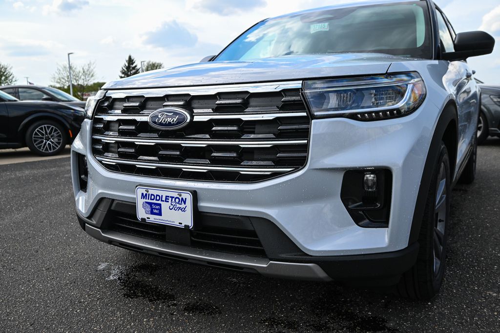 New 2026 Ford Explorer - photo 13