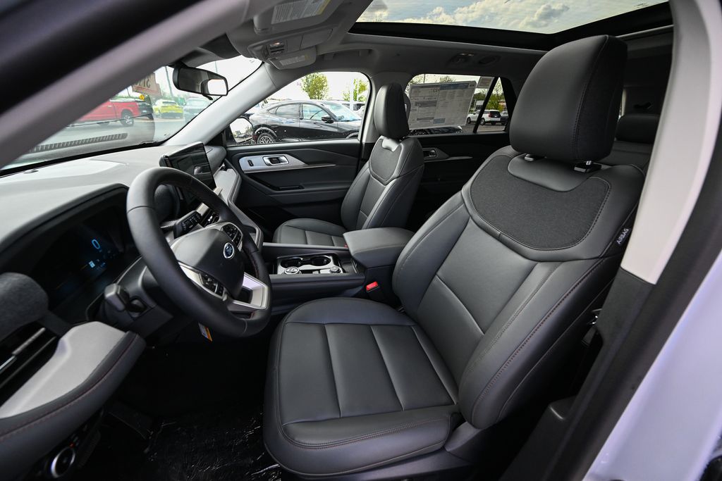New 2026 Ford Explorer - photo 18