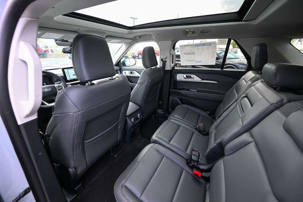 New 2026 Ford Explorer - photo 20