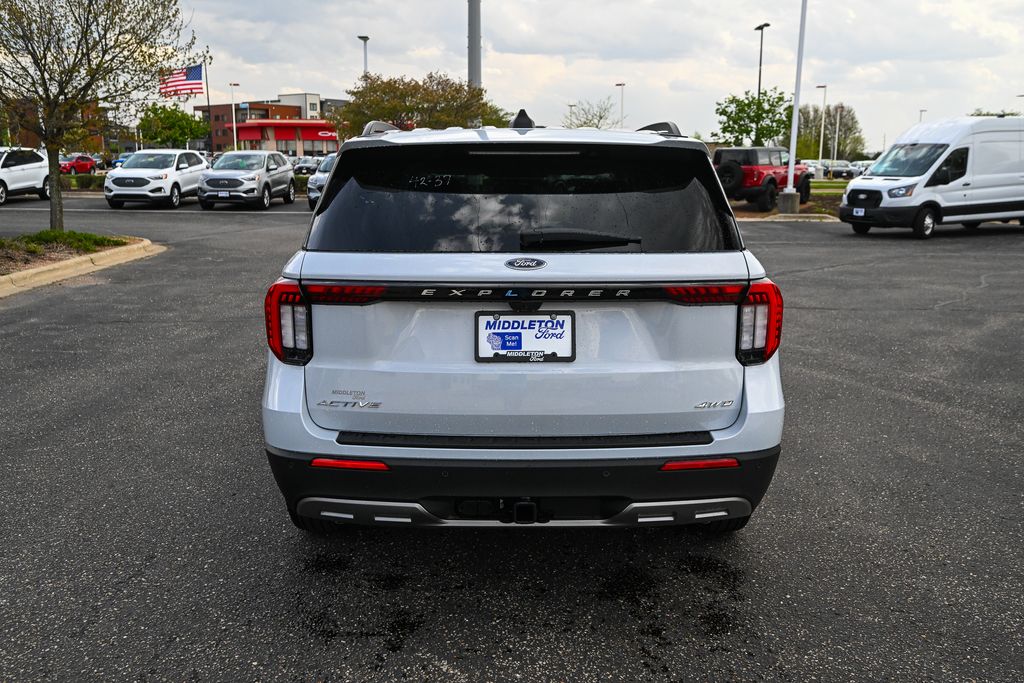 New 2026 Ford Explorer - photo 5