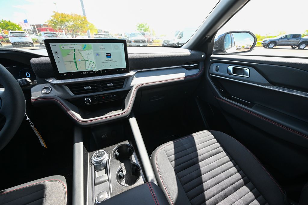 New 2026 Ford Explorer - photo 33