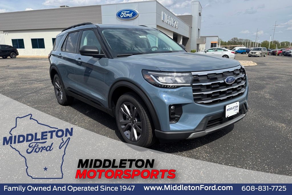 New 2026 Ford Explorer - photo 1