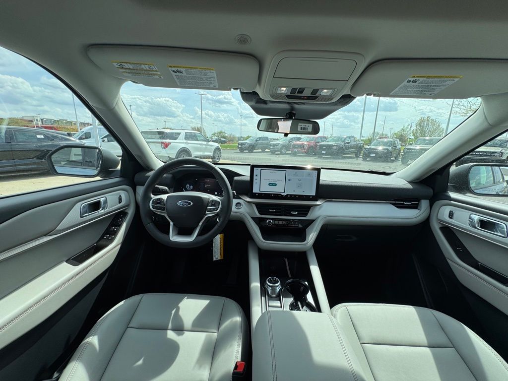 New 2026 Ford Explorer - photo 20