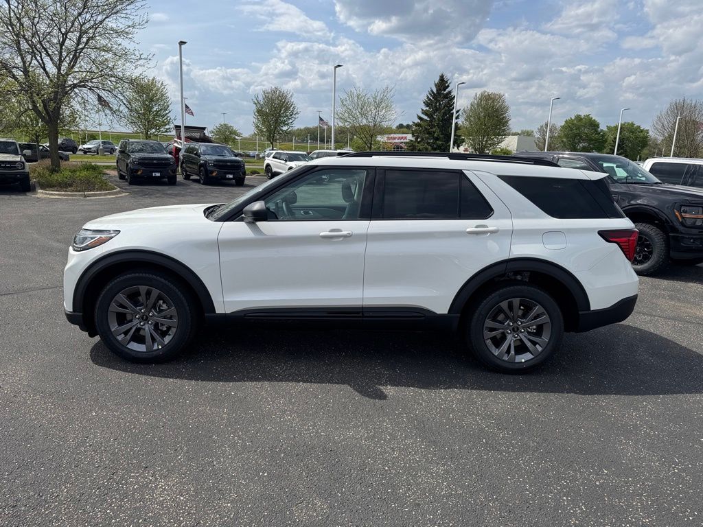 New 2026 Ford Explorer - photo 8