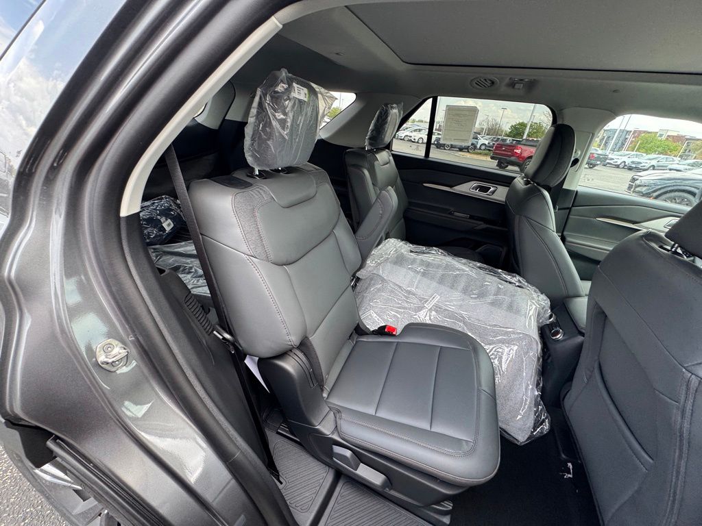 New 2026 Ford Explorer - photo 20