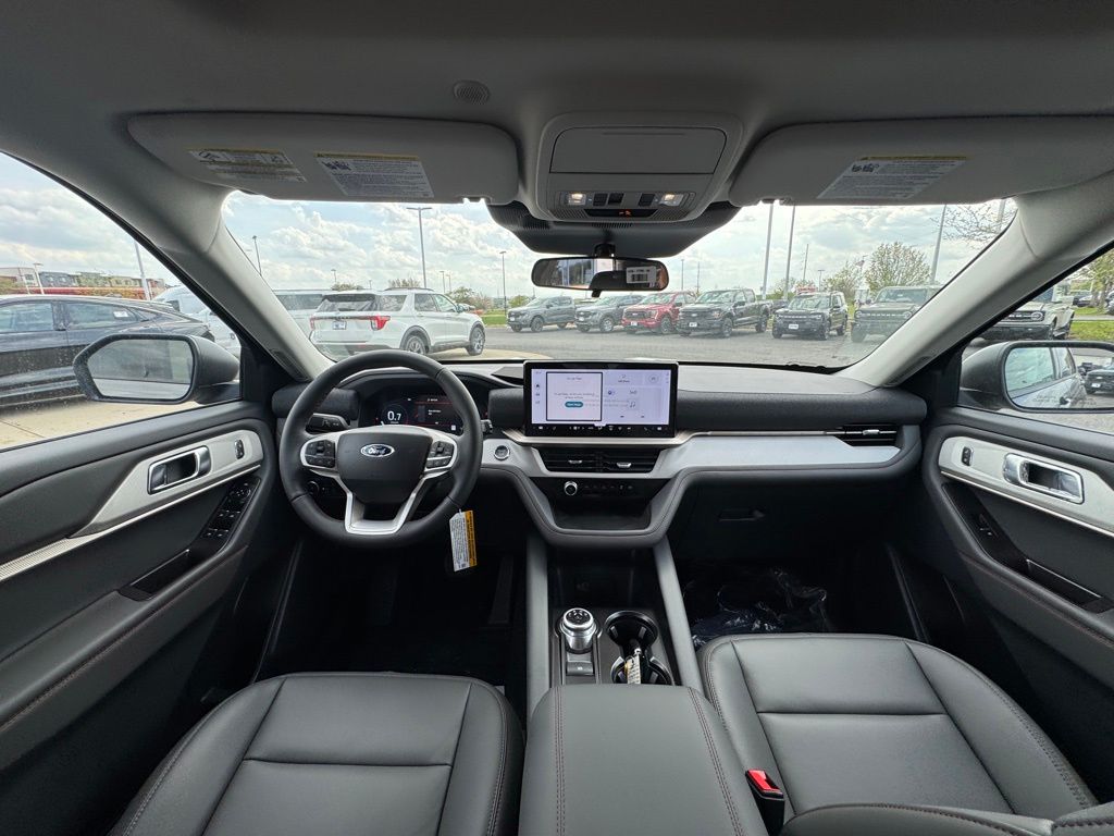 New 2026 Ford Explorer - photo 23