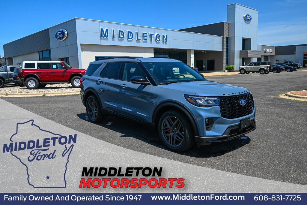 New 2026 Ford Explorer - photo 1