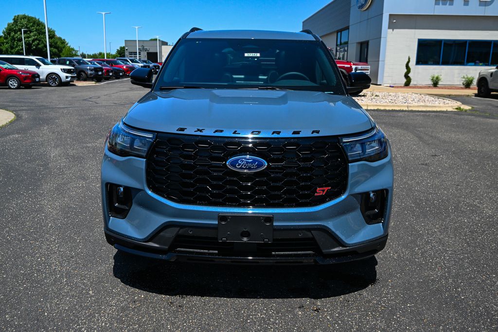 New 2026 Ford Explorer - photo 12