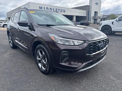 Used 2023 Ford Escape - photo 2