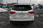 Used 2017 Toyota Highlander XLE for sale #7605PA - photo 4