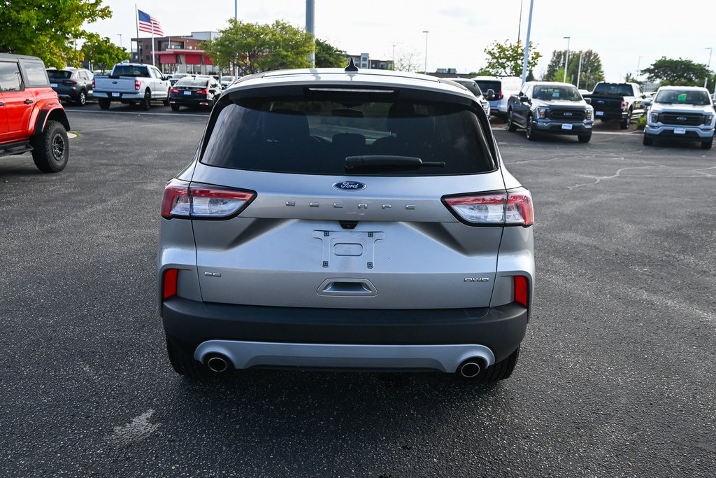 Used 2022 Ford Escape - photo 6