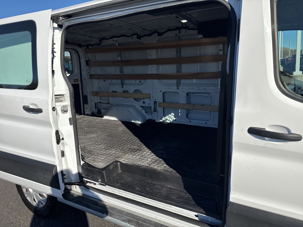 Used 2024 Ford Transit 250 - photo 14