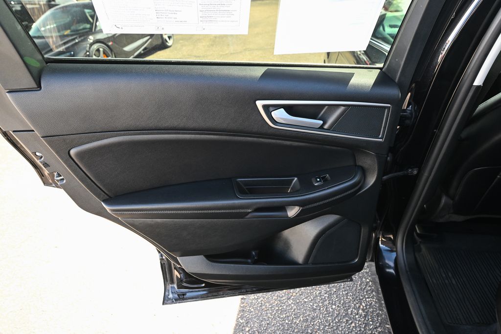 Used 2024 Ford Edge - photo 24