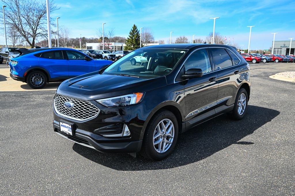 Used 2024 Ford Edge - photo 9