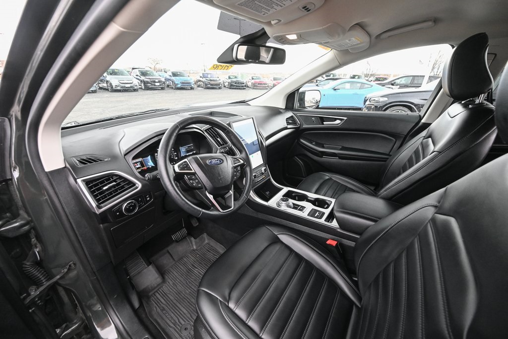 Used 2024 Ford Edge - photo 16