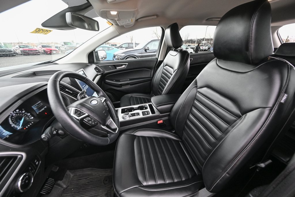 Used 2024 Ford Edge - photo 17