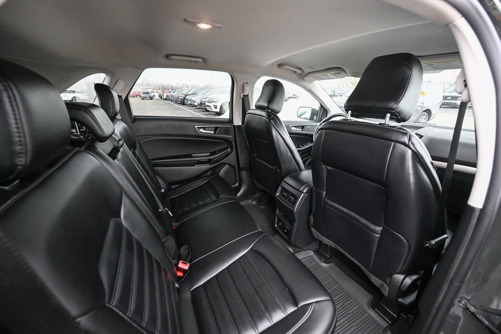 Used 2024 Ford Edge - photo 25