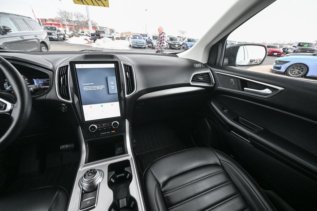 Used 2024 Ford Edge - photo 31