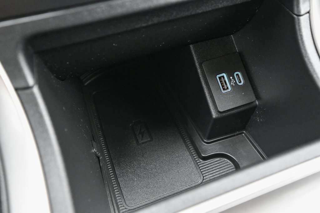Used 2024 Ford Edge - photo 33