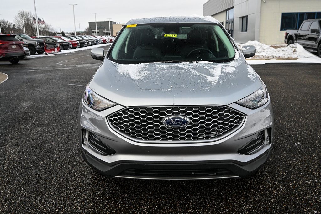 Used 2024 Ford Edge - photo 11
