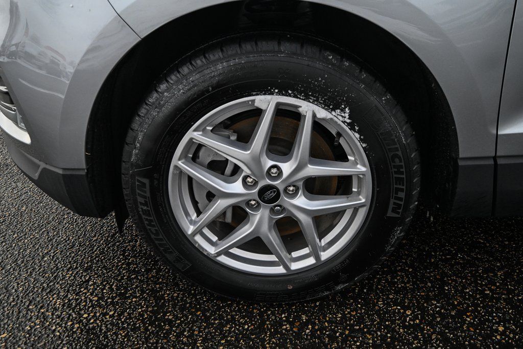 Used 2024 Ford Edge - photo 13