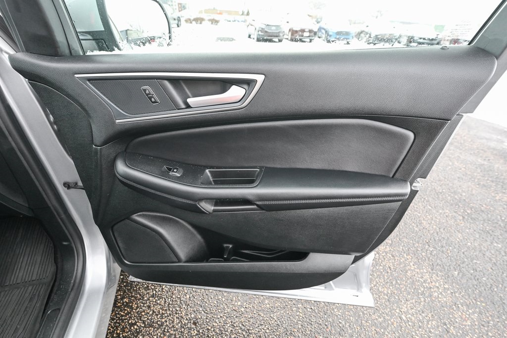 Used 2024 Ford Edge - photo 28