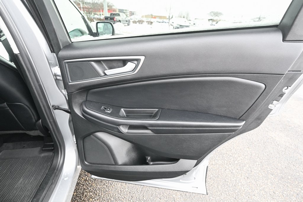 Used 2024 Ford Edge - photo 31