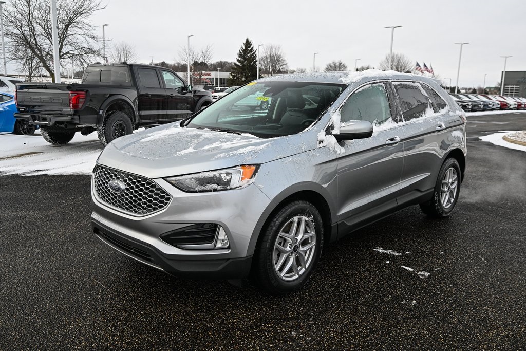Used 2024 Ford Edge - photo 10