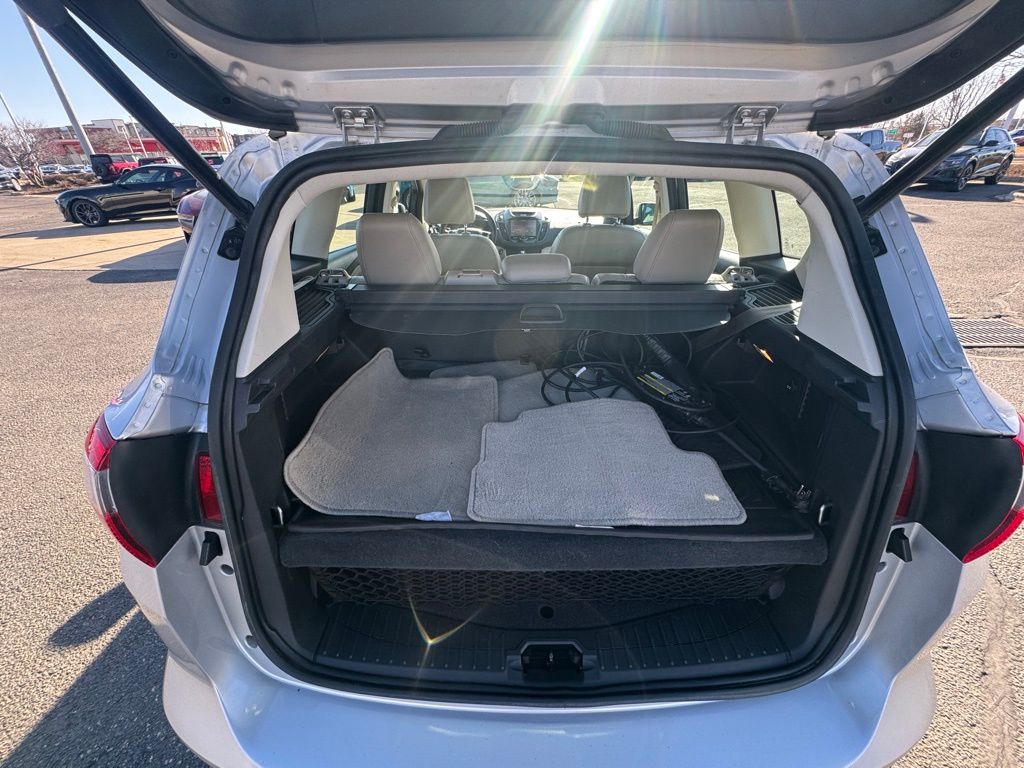 Used 2015 Ford C-Max - photo 18