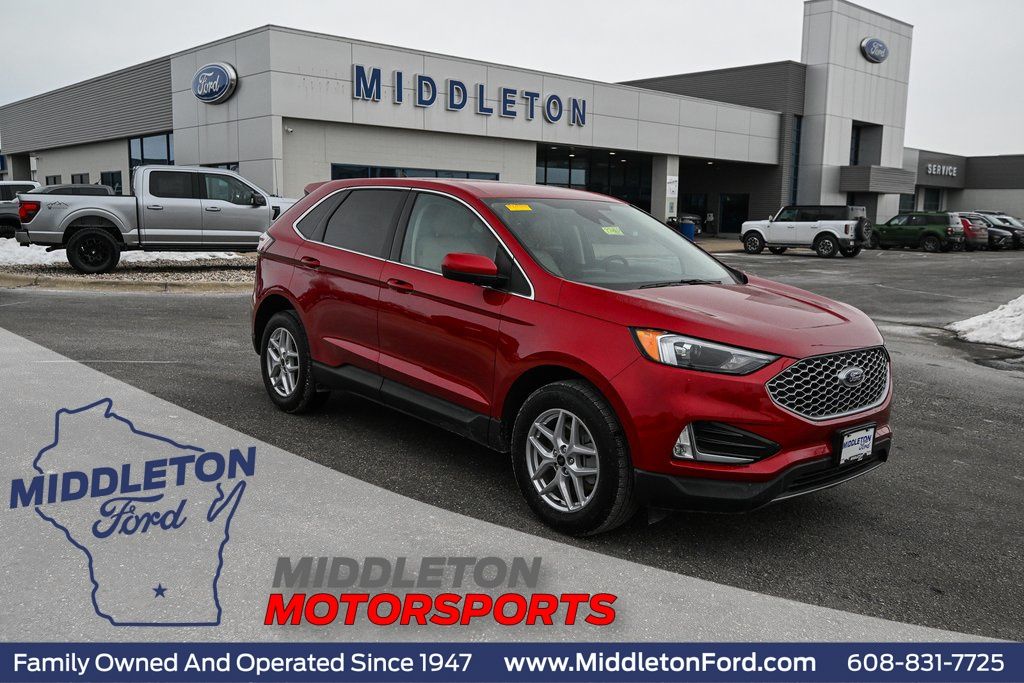 Used 2024 Ford Edge SEL - photo 1