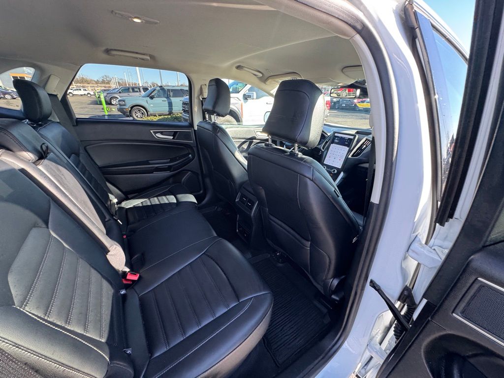 Used 2024 Ford Edge - photo 19