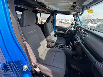 Used 2022 Jeep Gladiator - photo 1