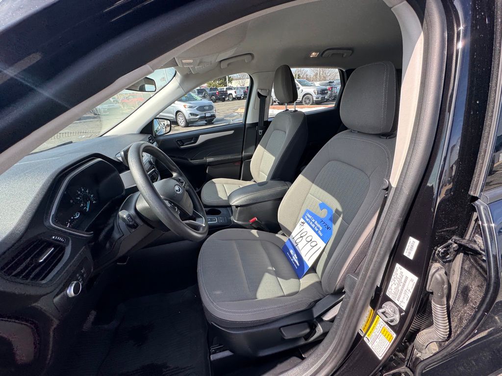 Used 2022 Ford Escape - photo 11