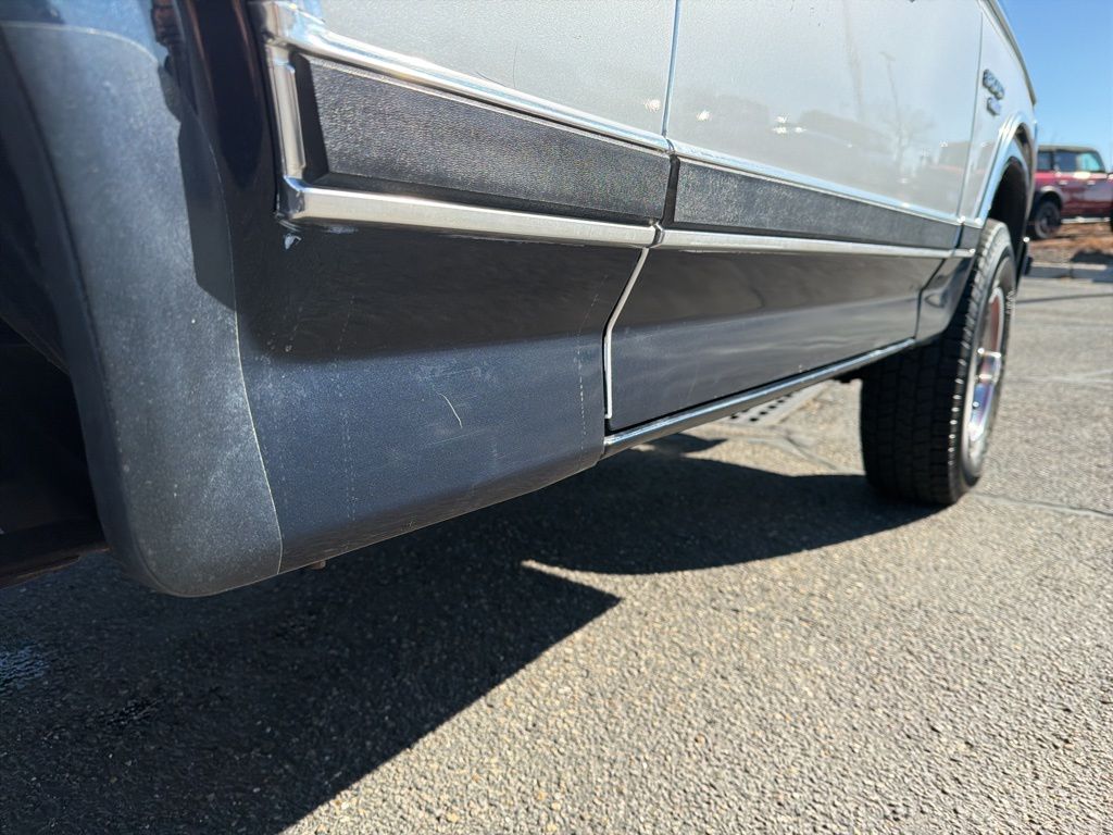 Used 2012 Ford Bronco - photo 22