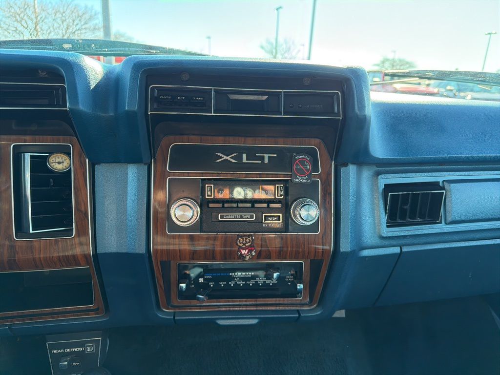 Used 2012 Ford Bronco - photo 33
