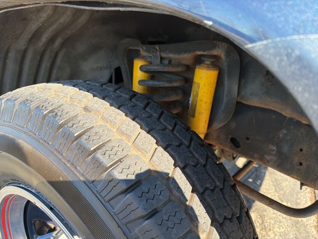 Used 2012 Ford Bronco - photo 11
