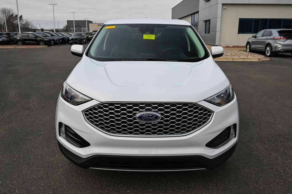 Used 2024 Ford Edge - photo 12