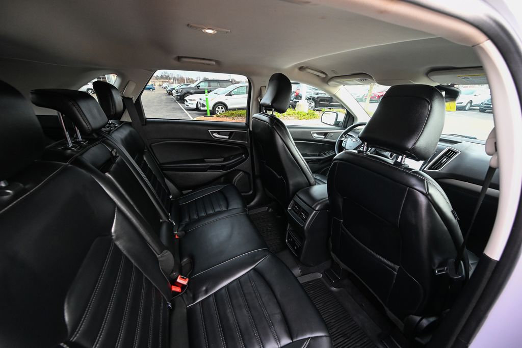 Used 2024 Ford Edge - photo 30