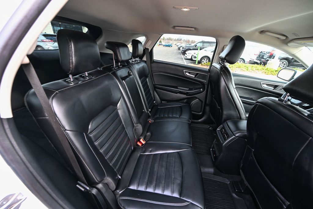Used 2024 Ford Edge - photo 31
