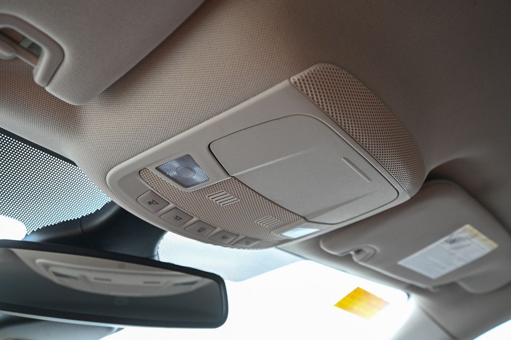 Used 2024 Ford Edge - photo 43