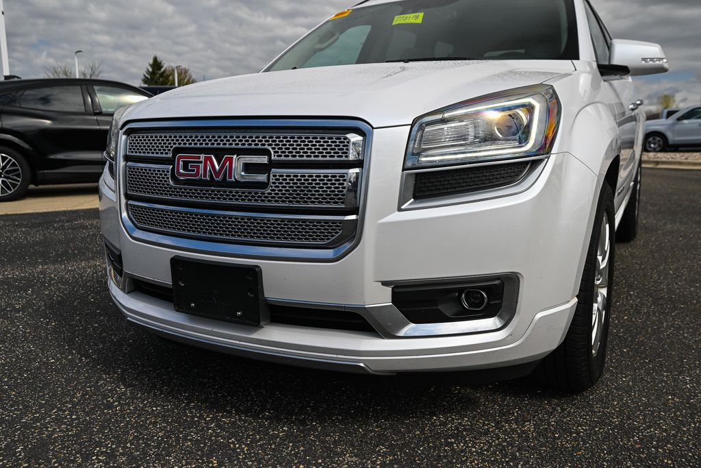 Used 2016 GMC Acadia - photo 11