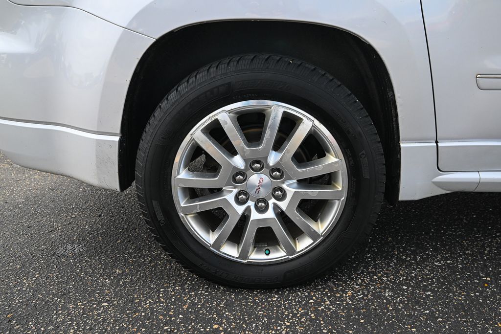 Used 2016 GMC Acadia - photo 14