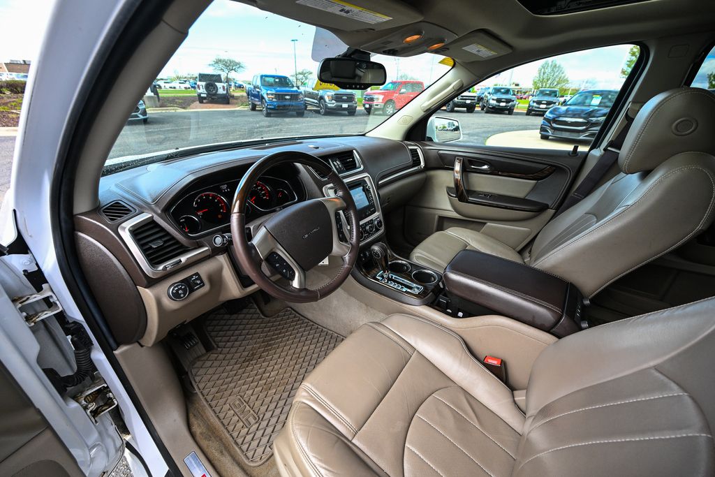 Used 2016 GMC Acadia - photo 18
