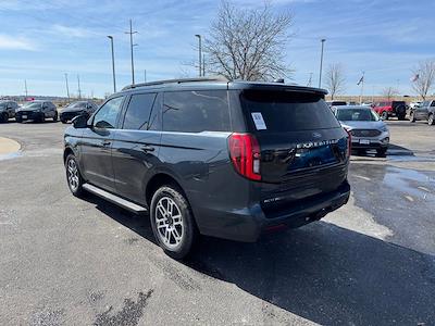 Used 2025 Ford Expedition - photo 1