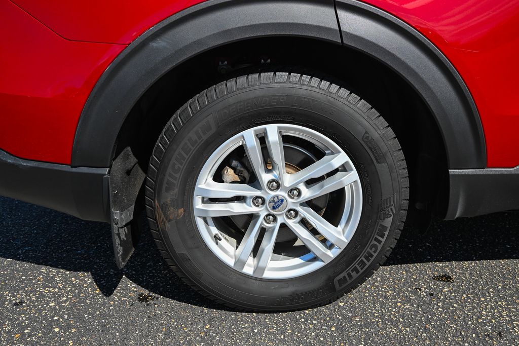 Used 2020 Ford Explorer - photo 16