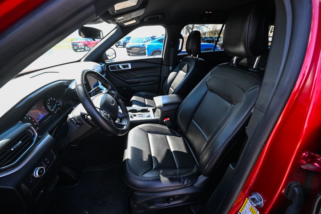 Used 2020 Ford Explorer - photo 21