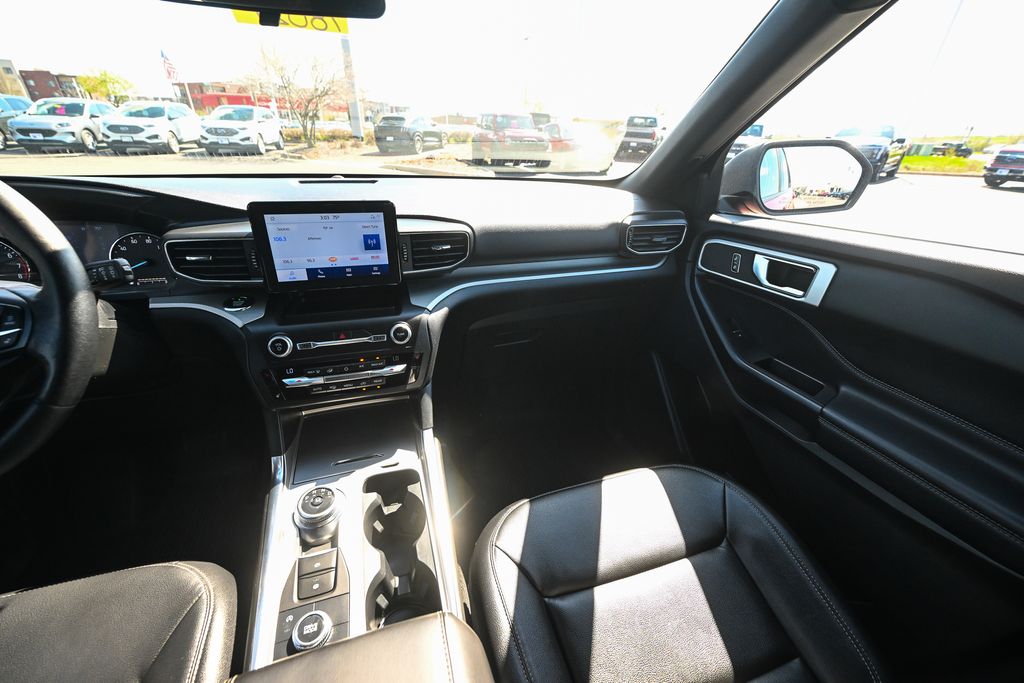 Used 2020 Ford Explorer - photo 35